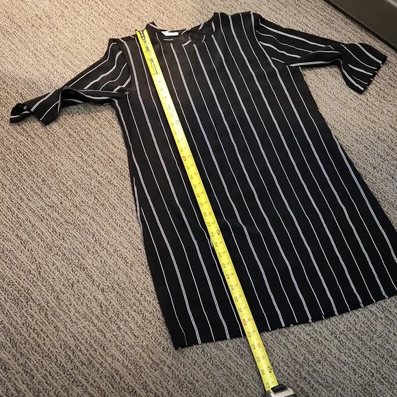 Equipment Femme Aubrey Dress Size Medium - Picture 13 of 17